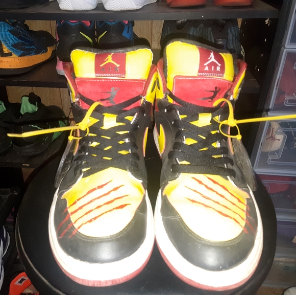 SOLD - Picture 2 of 5